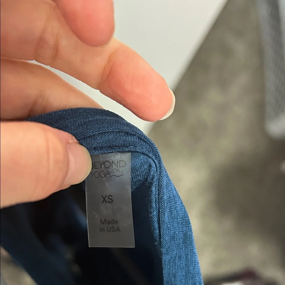 Beyond yoga top - Picture 6 of 6